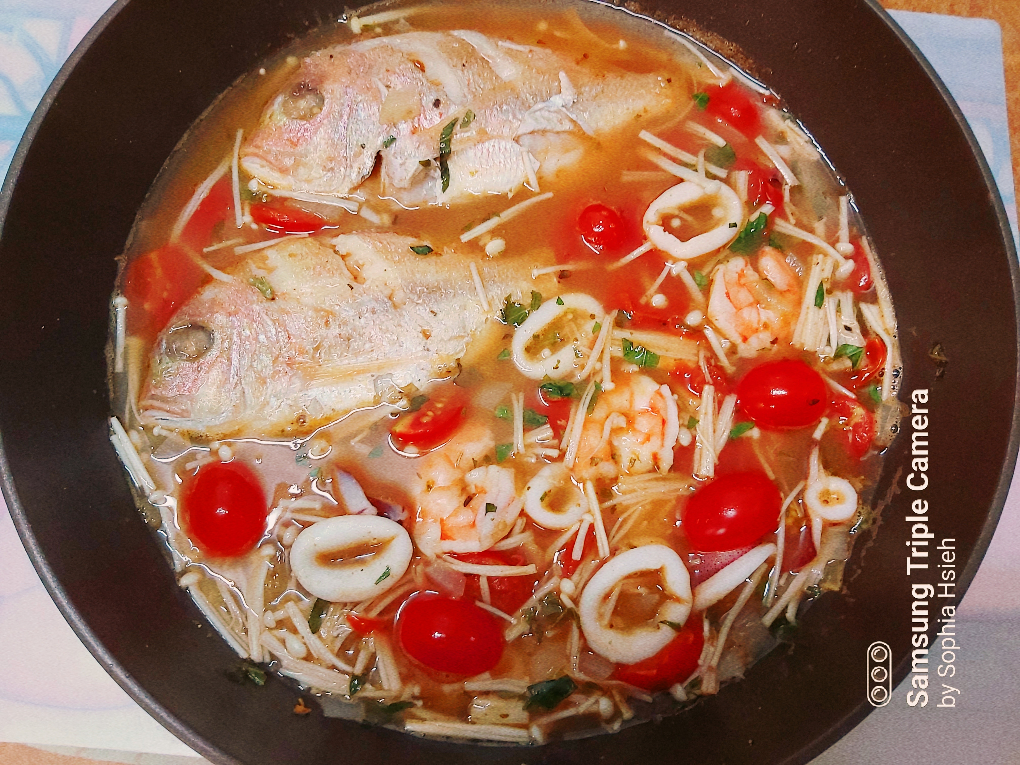 義式番茄水煮魚
