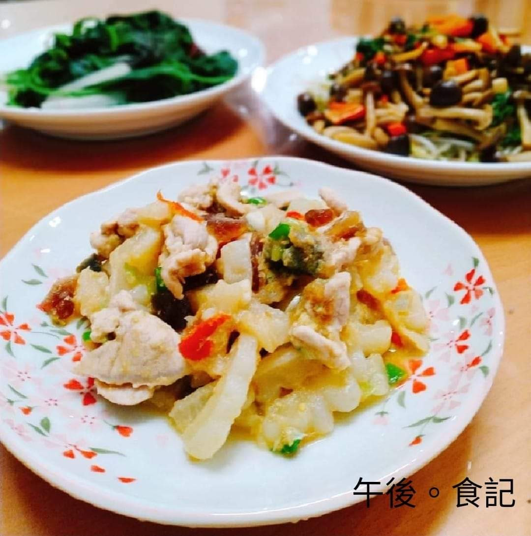 皮蛋苦瓜+九層塔菇菇+燙青菜