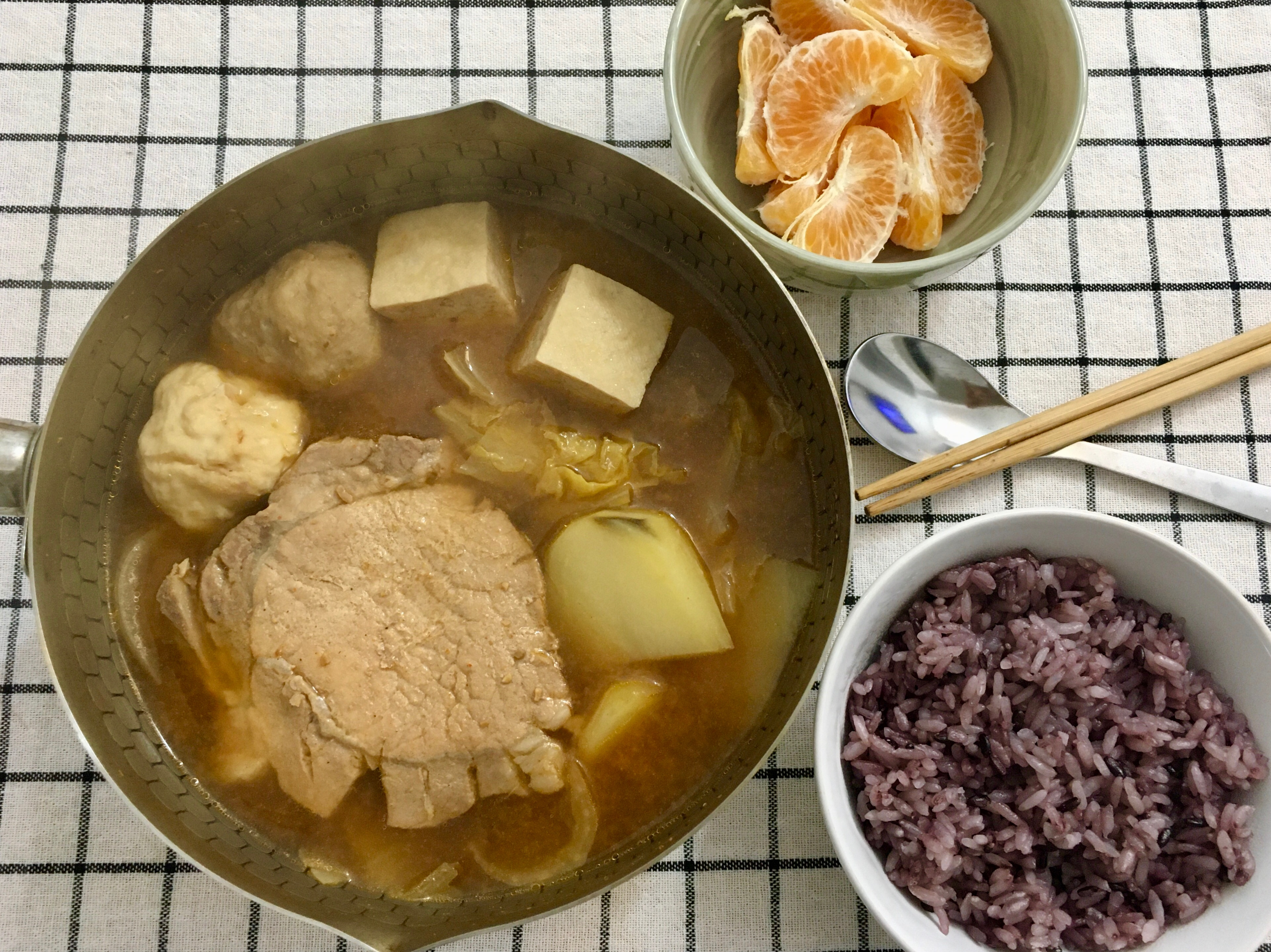 韓式大醬馬鈴薯排骨湯