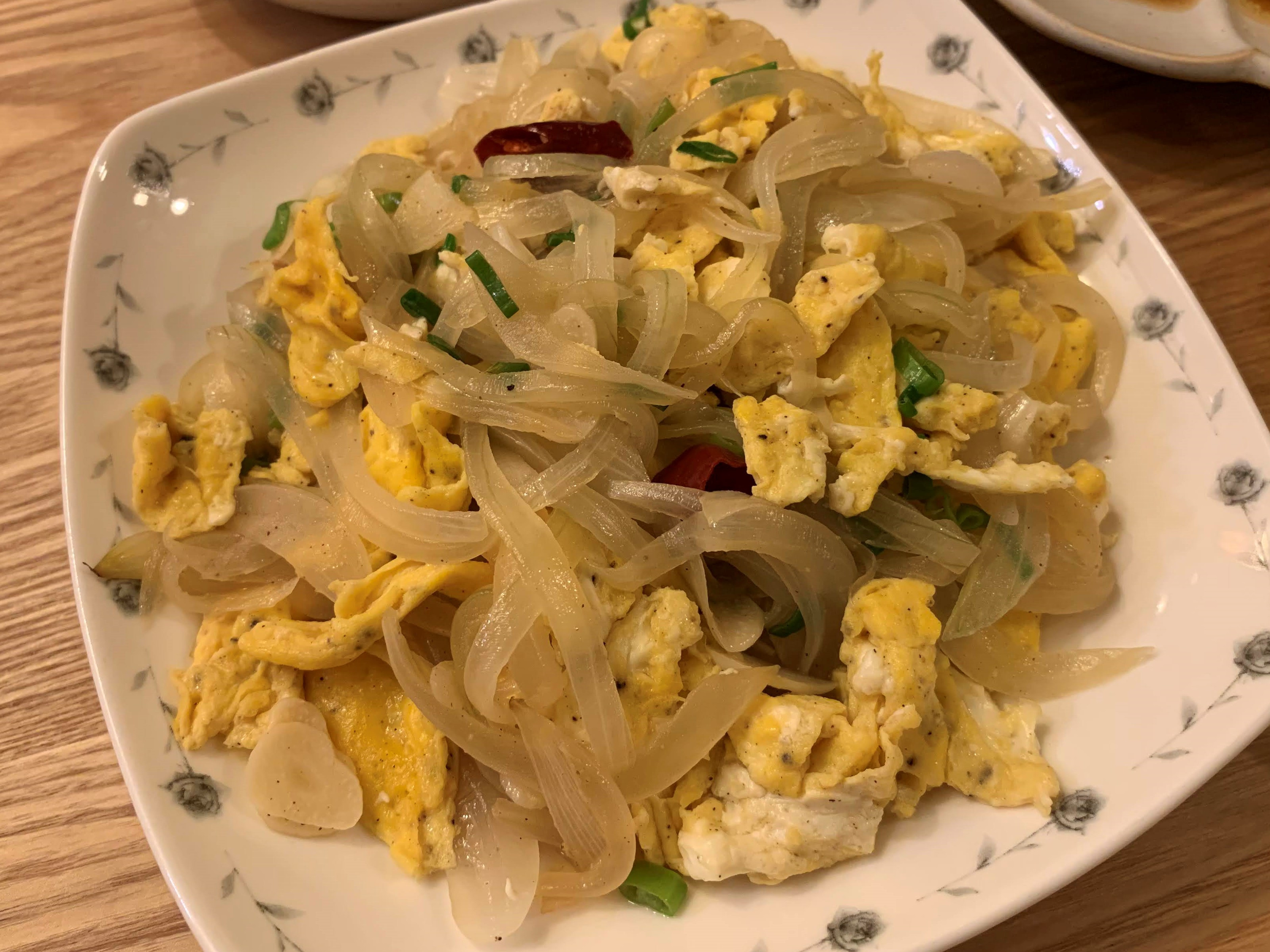 洋蔥炒蛋by 花梨木的餐桌風景 愛料理