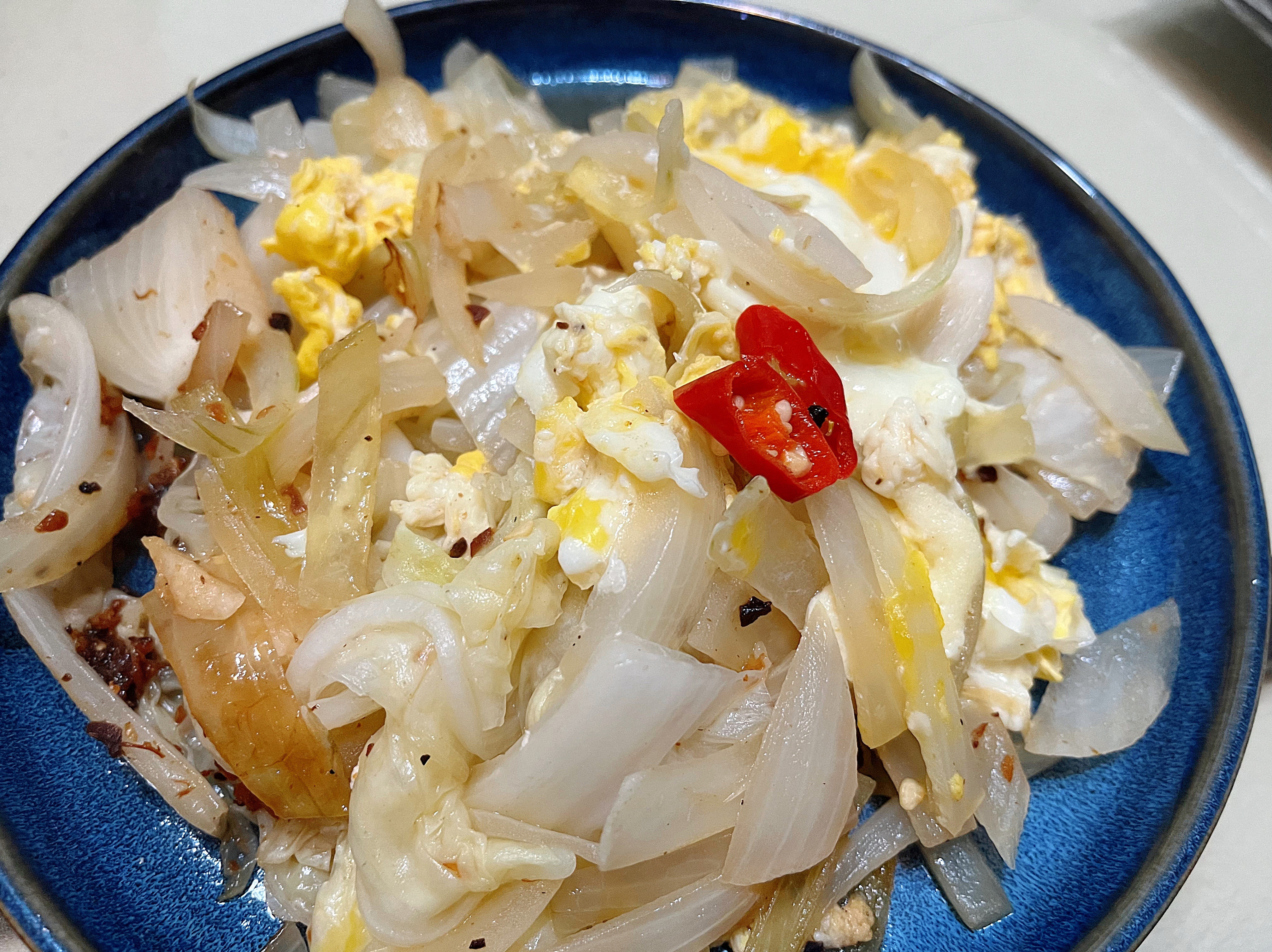 洋蔥白菜炒蛋