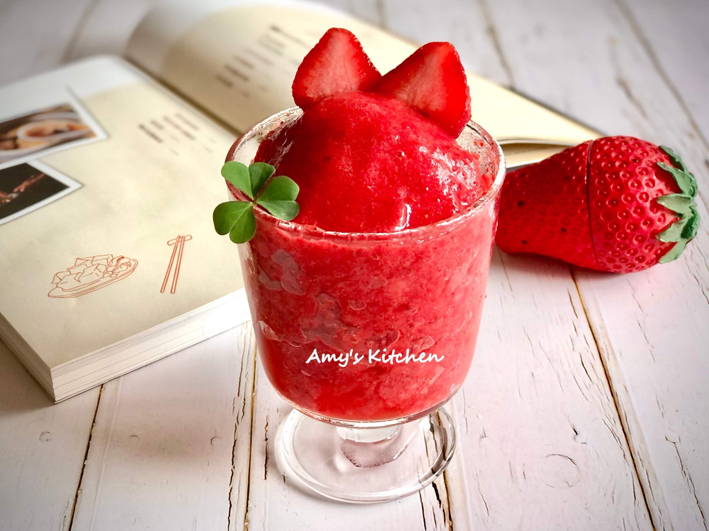 草莓冰沙 / 夏季冰品