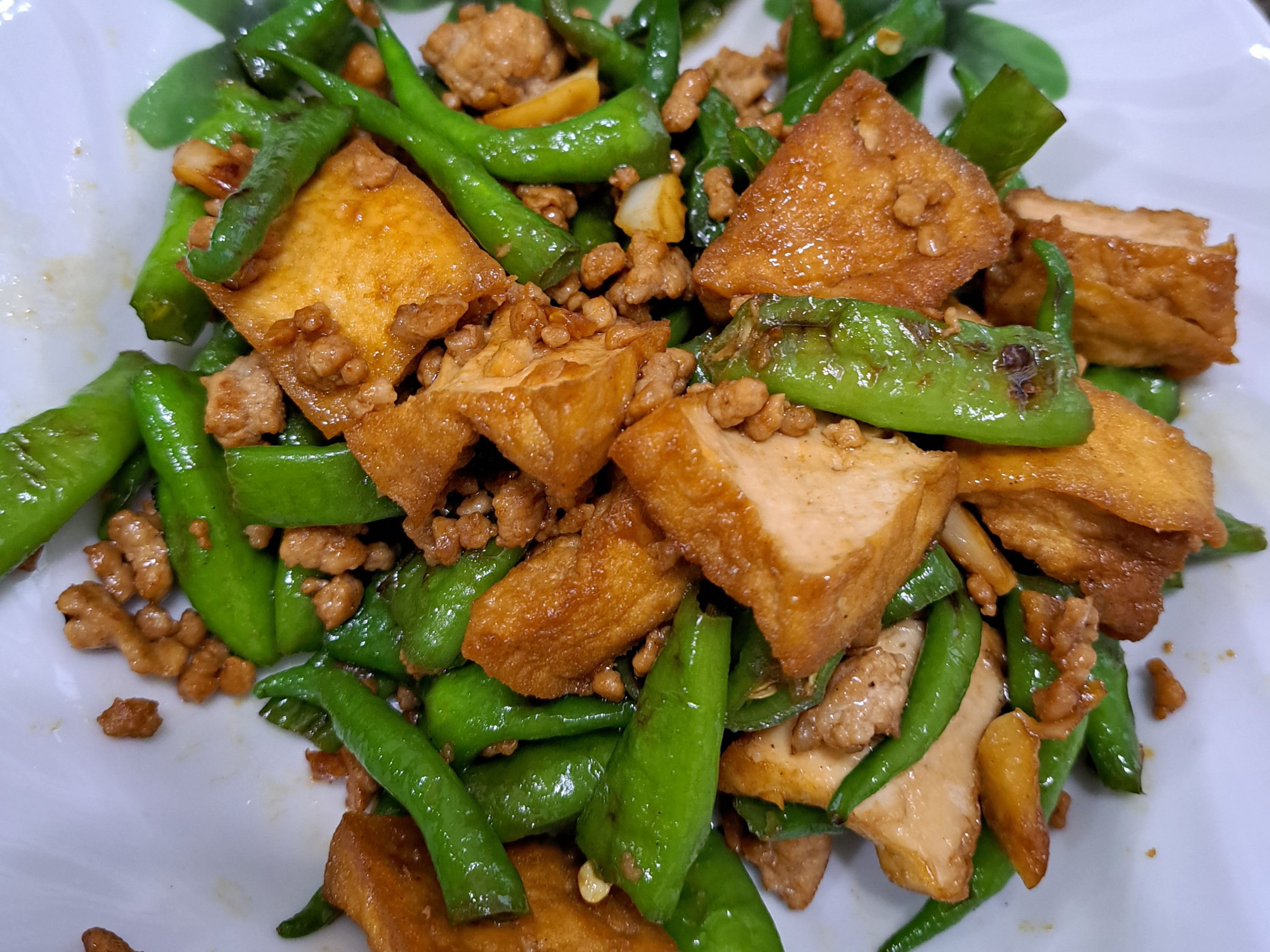 青龍炒油豆腐