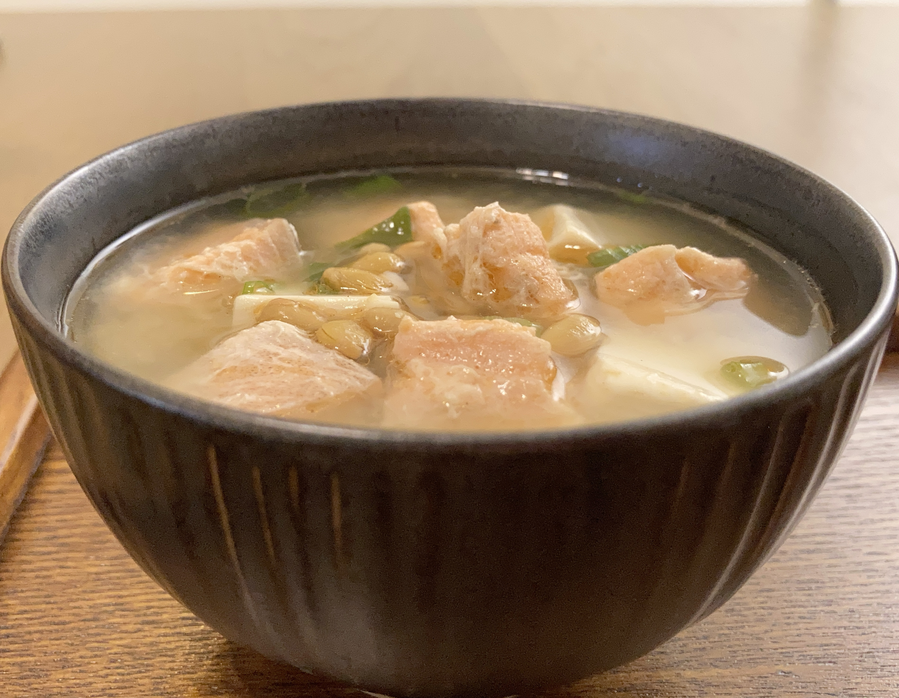 鮭魚豆腐納豆味噌湯