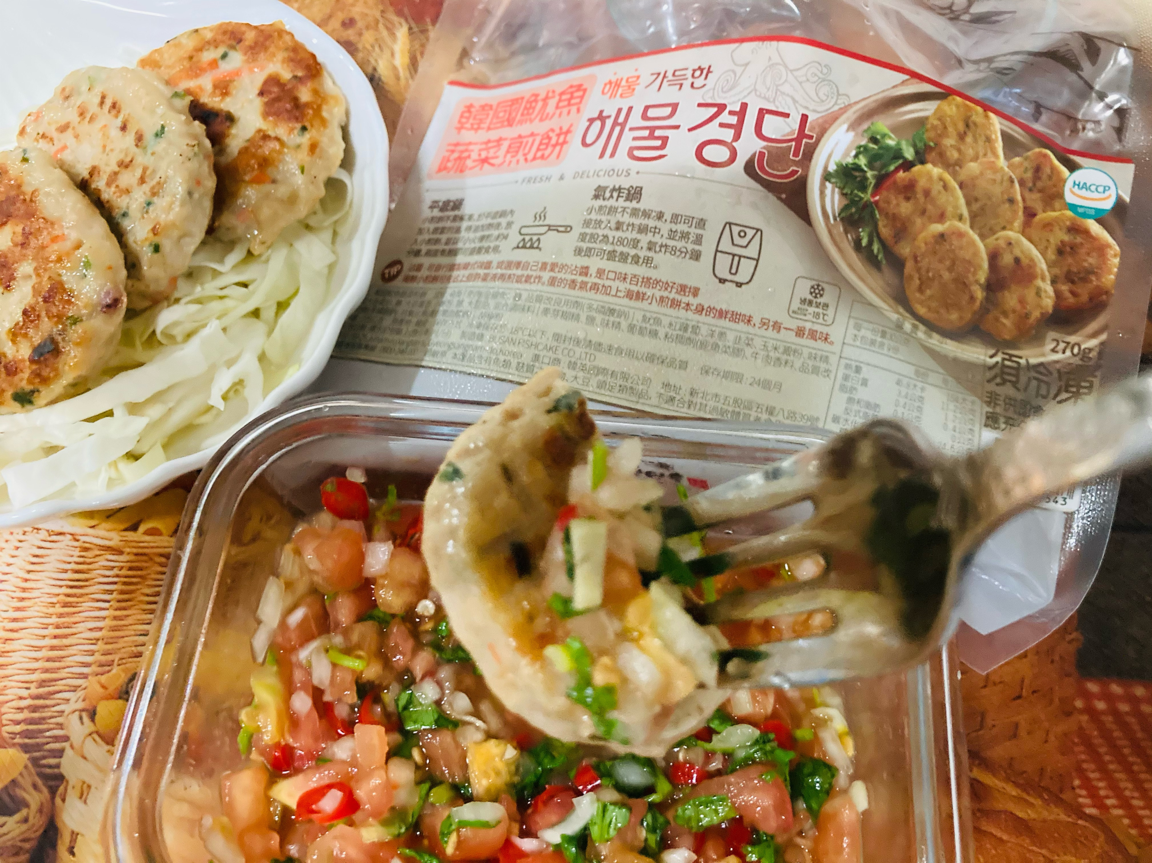莎莎醬/韓國魷魚蔬菜煎餅
