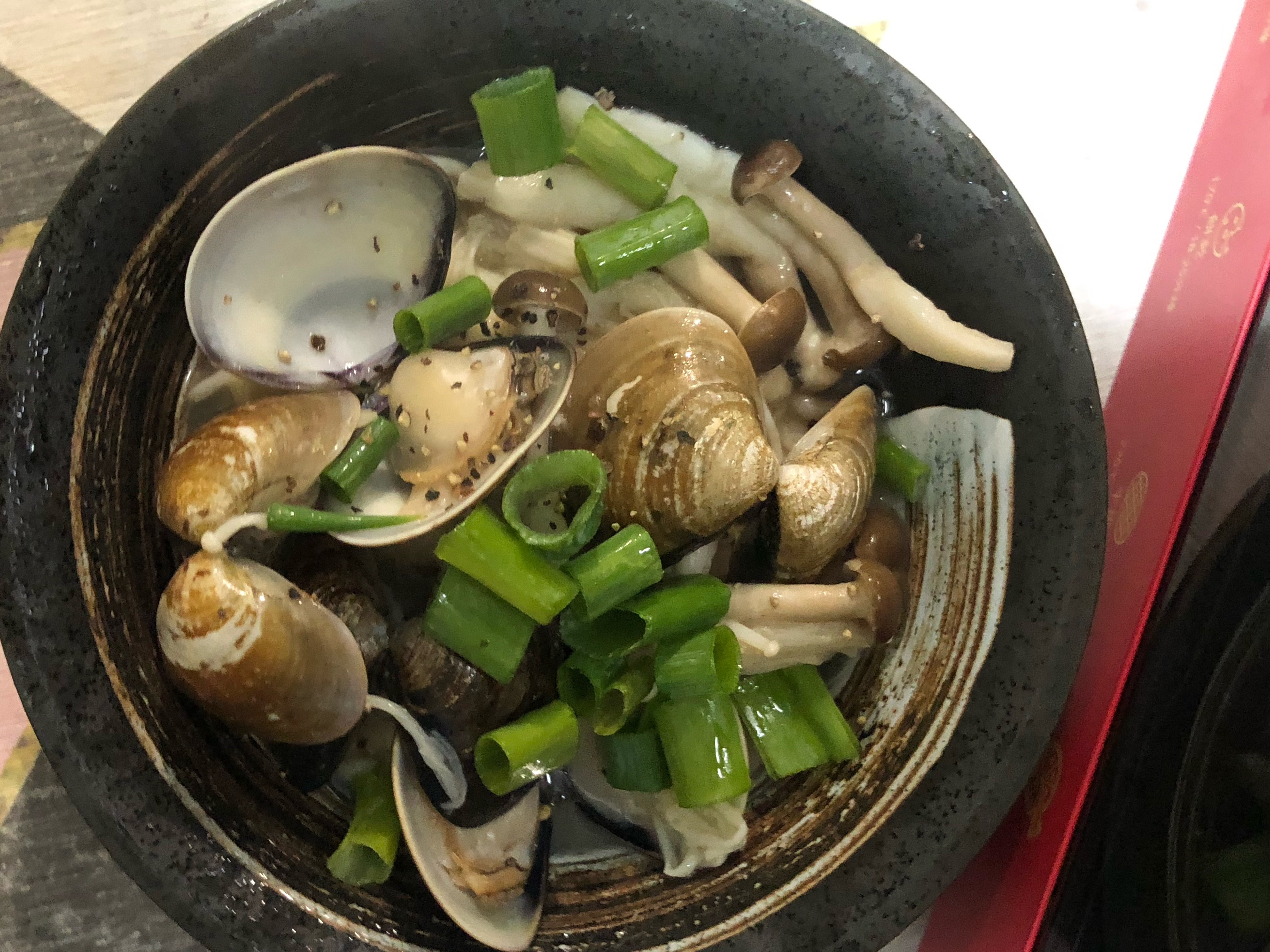 奶油蛤蠣燴雙菇