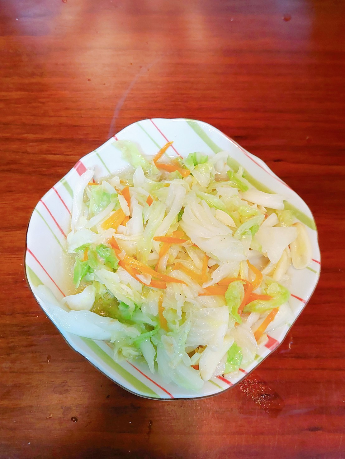 蝦皮清炒高麗菜