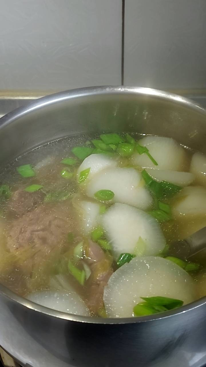 清燉蘿蔔牛腩湯