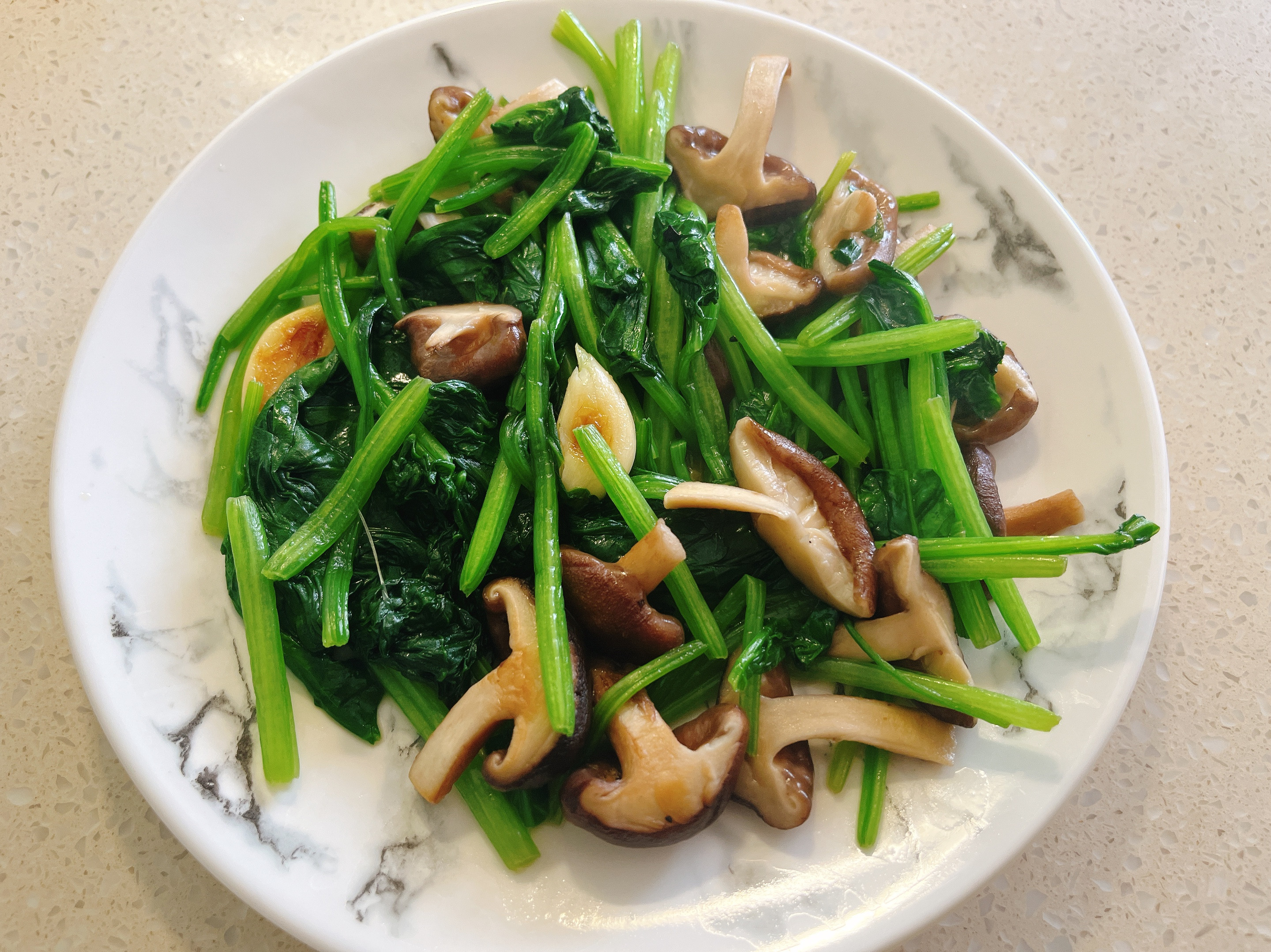 鮮菇炒菠菜