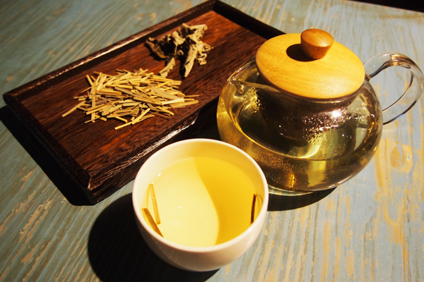 擺浪饕餮 香茅刺蔥茶by 擺浪饕餮 愛料理