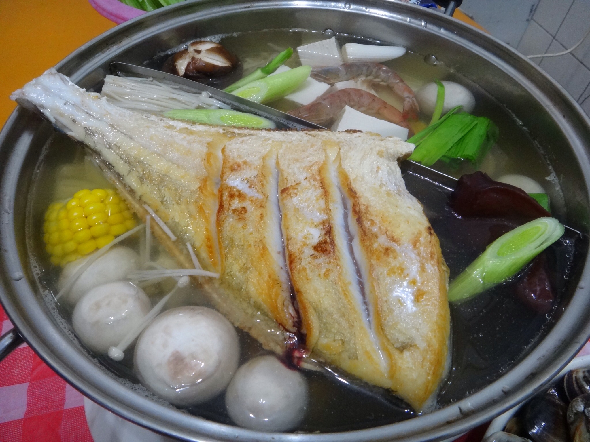 剝皮魚海鮮鍋
