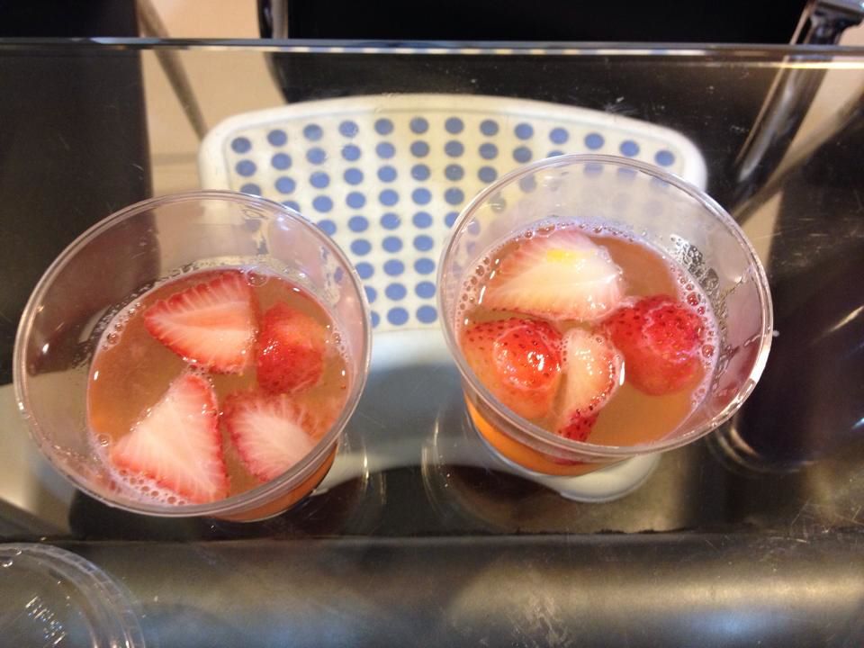 小波季節限定草莓凍