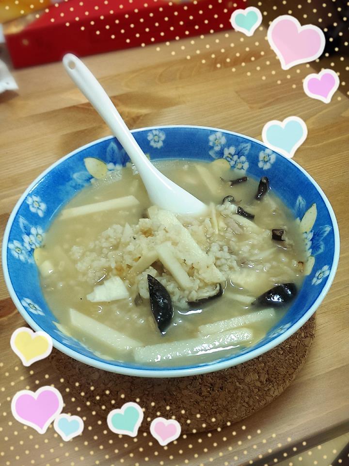 香菇竹筍糙米粥