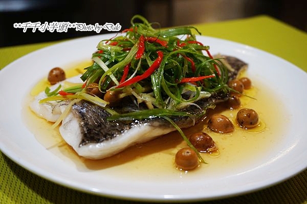 簡單端出宴客級料理 清蒸黃金尖吻鱸魚by 千千媽咪 愛料理