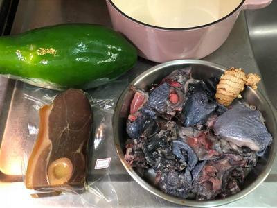 包括火腿等食材