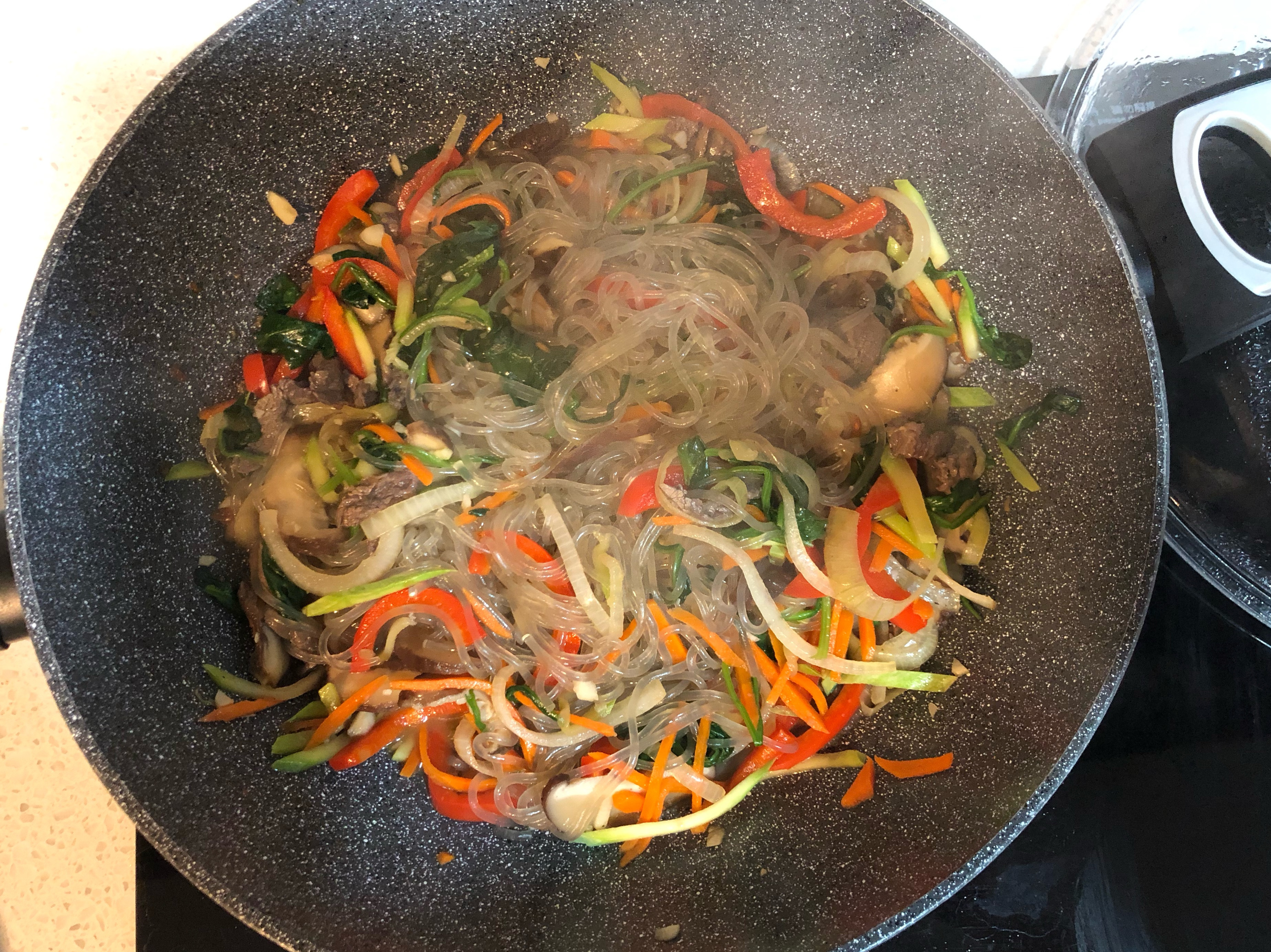 韓式炒粉絲 by Sylvia Fu