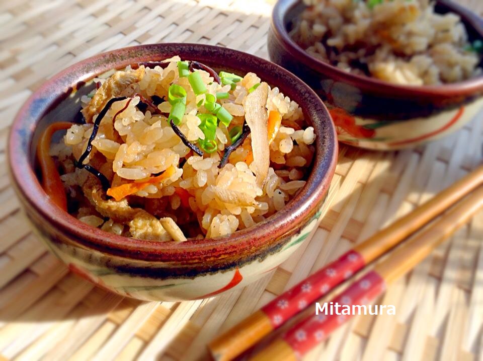 日式炊込飯 經典 五目炊飯 用電鍋 鑄鐵鍋 小v鍋簡單完成 愛料理生活誌