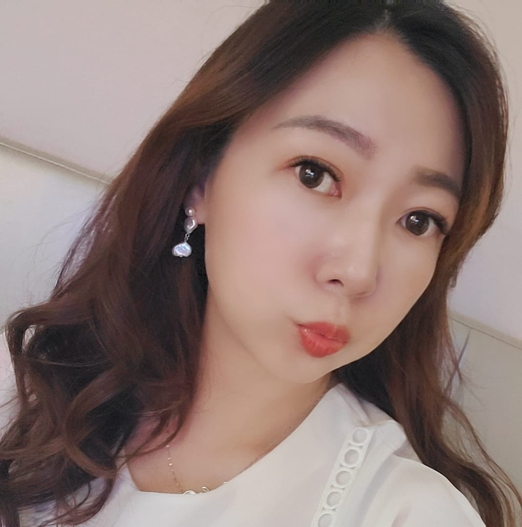 Yimei Lin