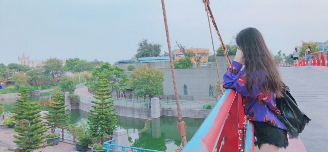 Riya 的個人封面