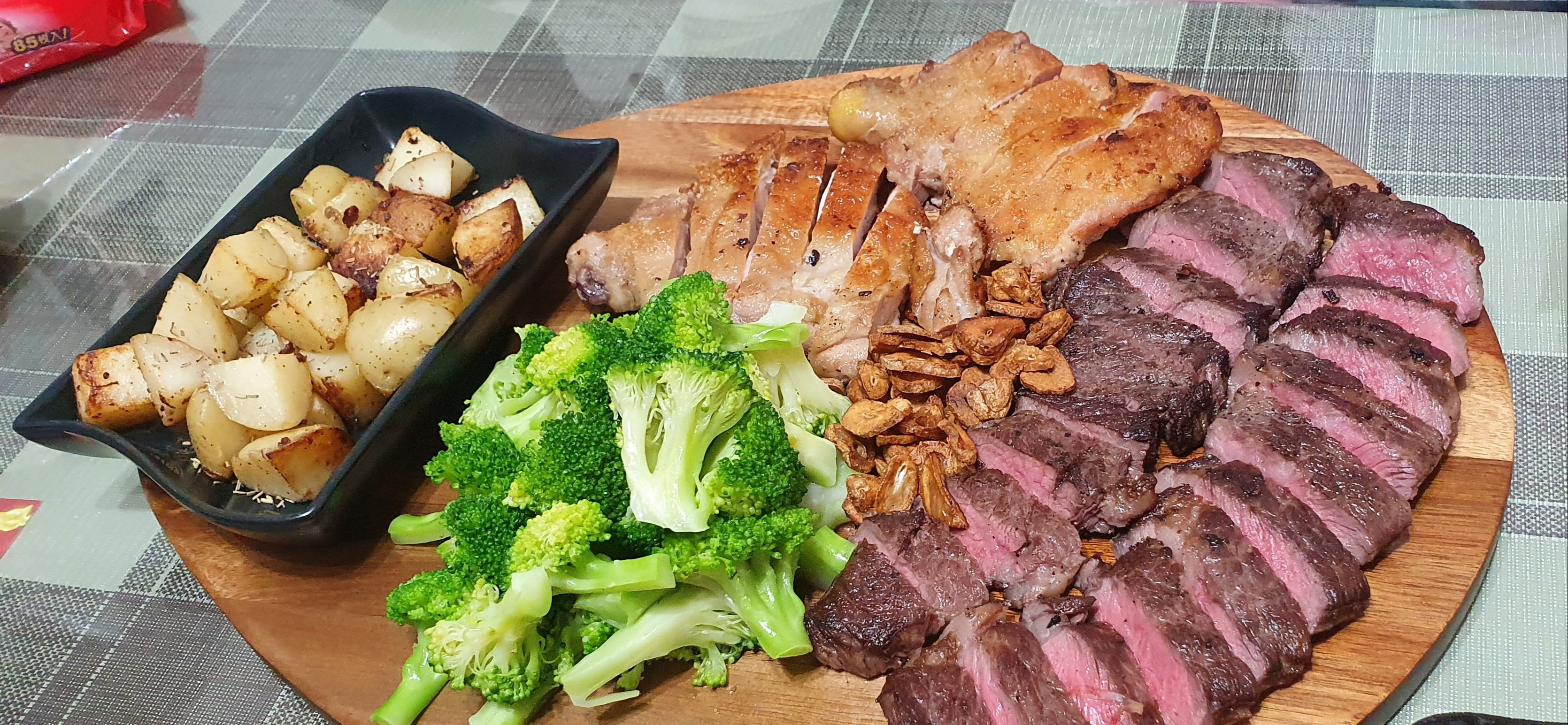 花哞食堂 的個人封面